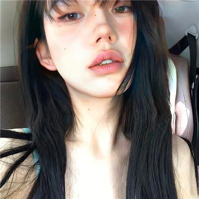 新闻女人